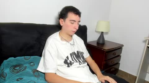 Snapshot of milogm_ chatting on June 2026 06:46:02 PM milogm_ online show from June 2026 06:46:02 PM
