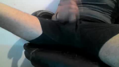 milowolf69 online show from February 2026 07:01:02 AM