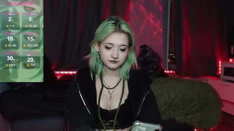 milten_trish online show from November 2025 05:18:01 PM