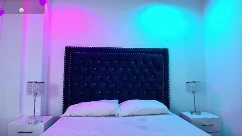 Milu ballmer  online show from September 2025 11:15:02 AM