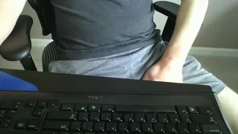 milwaukeebadger24 online show from February 2025 03:59:01 PM