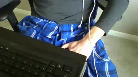 milwaukeebadger24 online show from March 2025 06:44:02 PM