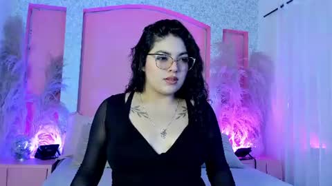 Snapshot of mily_sins chatting on June 2026 11:42:02 AM Mily online show from June 2026 11:42:02 AM