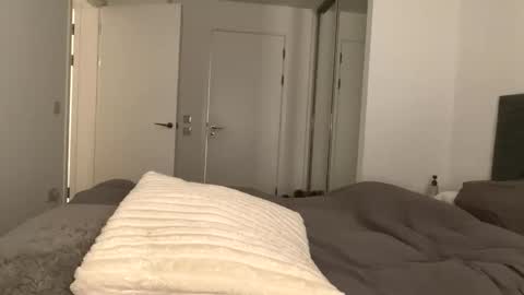 Mimi Monroe  online show from February 2026 09:15:02 PM