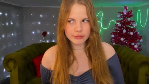 Kelly online show from December 2024 05:10:02 AM