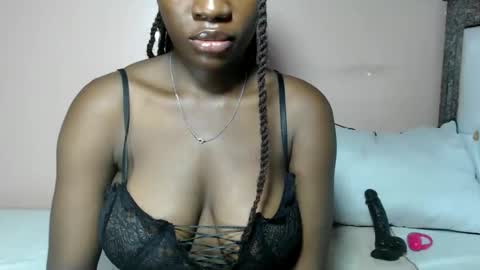 mimiebony online show from May 2026 06:41:01 AM