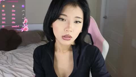 Snapshot of mimiicherry chatting on February 2026 03:17:01 AM Kiko online show from February 2026 03:17:01 AM