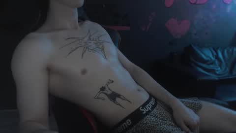 Max online show from September 2025 02:02:02 AM