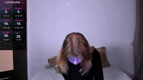 hi Im Mina  online show from January 2025 01:37:02 AM