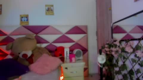 Snapshot of minami_nakamura chatting on July 2026 02:46:01 AM minami_nakamura online show from July 2026 02:46:01 AM