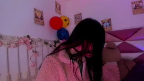 Snapshot of minami_nakamura chatting on July 2026 05:23:02 AM minami_nakamura online show from July 2026 05:23:02 AM