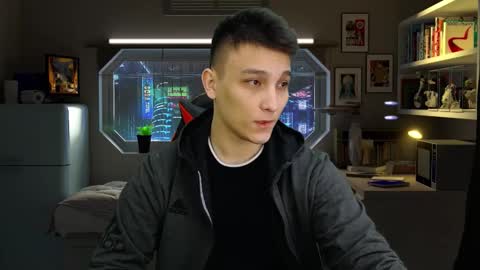 MINATO online show from December 2025 02:47:01 PM