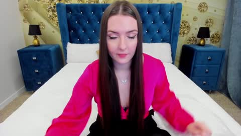 Snapshot of minchelskatrina chatting on December 2024 12:16:02 PM minchelskatrina online show from December 2024 12:16:02 PM