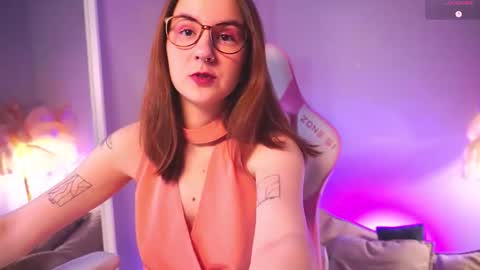 Frances  Next streams Thu Fri Sat 8am -  4pm GMT3 online show from February 2026 06:12:02 AM