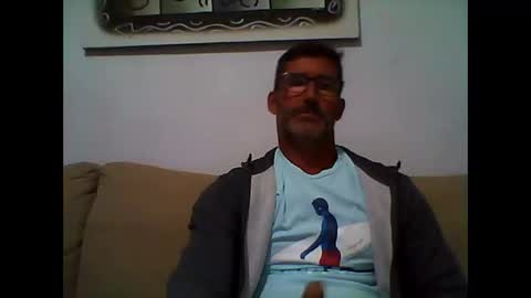 Snapshot of mindthestep chatting on February 2025 07:42:01 PM MIND online show from February 2025 07:42:01 PM
