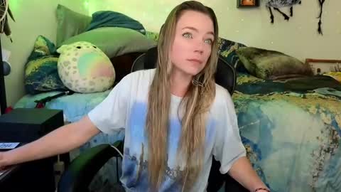 Mindy Mars online show from February 2025 04:36:02 PM