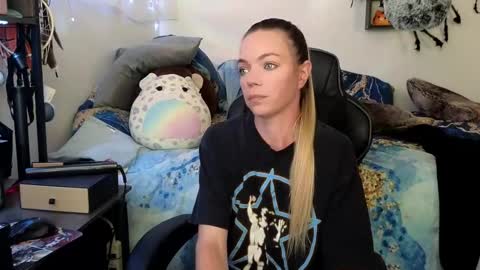 Mindy Mars online show from March 2025 04:03:02 PM