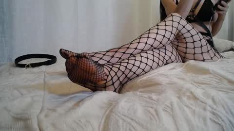 Snapshot of mindyourmanners_ chatting on October 2025 03:05:02 AM mindyourmanners_ online show from October 2025 03:05:02 AM