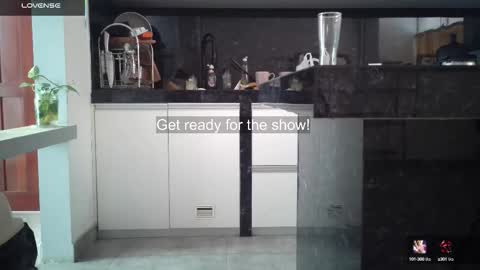   Mini Mila Kunis ft Ashton Katchero. Follow me to stay in touch  online show from September 2025 02:40:02 PM