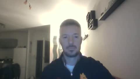 minka28 online show from February 2026 06:45:01 PM