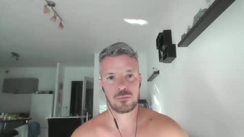minka28 online show from June 2026 05:17:01 PM