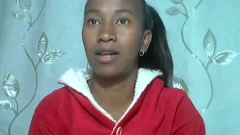 Snapshot of minouch211907 chatting on February 2026 08:26:02 PM minouch211907 online show from February 2026 08:26:02 PM