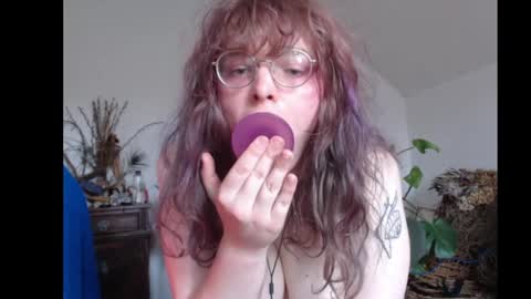 minthe online show from May 2026 03:42:02 PM