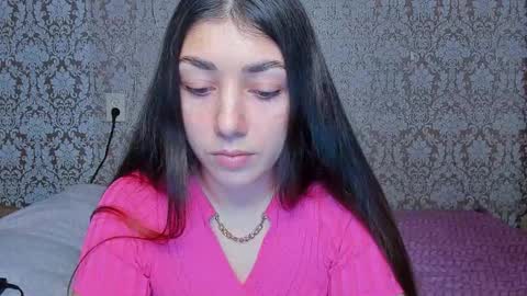 Snapshot of mira_bloempje chatting on November 2025 06:56:02 PM Mira online show from November 2025 06:56:02 PM