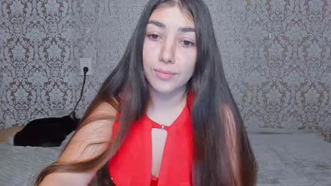 Snapshot of mira_bloempje chatting on December 2025 05:53:01 PM Mira online show from December 2025 05:53:01 PM
