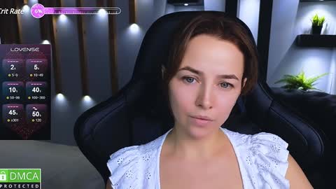 Snapshot of mira_mermayd chatting on December 2024 11:11:01 AM Mira online show from December 2024 11:11:01 AM