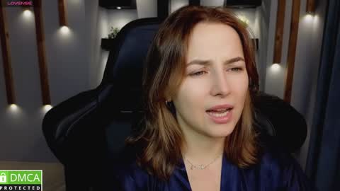 Snapshot of mira_mermayd chatting on January 2025 12:53:01 PM Mira online show from January 2025 12:53:01 PM