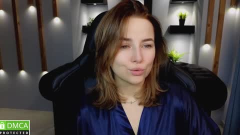 Snapshot of mira_mermayd chatting on January 2025 01:08:01 AM Mira online show from January 2025 01:08:01 AM