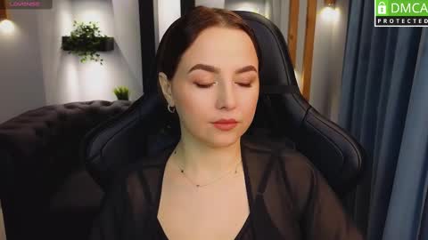 Snapshot of mira_mermayd chatting on February 2025 04:29:01 AM Mira online show from February 2025 04:29:01 AM