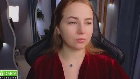 Snapshot of mira_mermayd chatting on November 2025 08:27:01 AM Mira online show from November 2025 08:27:01 AM