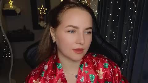 Snapshot of mira_mermayd chatting on December 2025 01:35:02 AM Mira online show from December 2025 01:35:02 AM