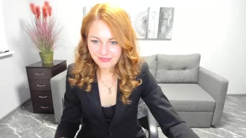 Snapshot of mira_whites chatting on February 2025 10:34:01 AM Mira online show from February 2025 10:34:01 AM