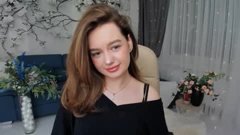 Snapshot of miraclecurly chatting on March 2026 07:21:02 PM Emma online show from March 2026 07:21:02 PM