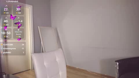 Meera online show from December 2024 01:57:02 PM