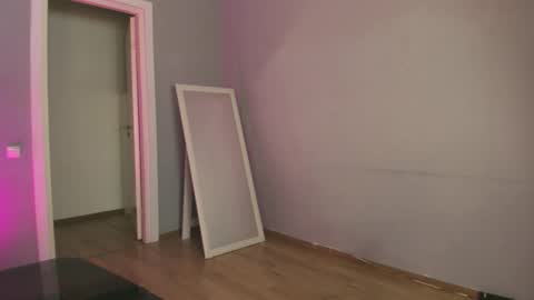 Meera online show from January 2025 04:01:01 PM