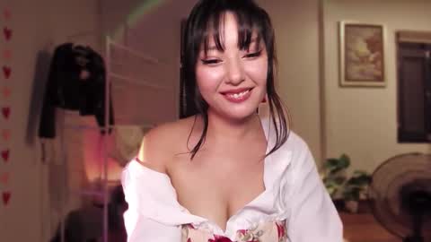 Snapshot of mirafloat chatting on February 2026 03:42:01 PM mirafloat online show from February 2026 03:42:01 PM