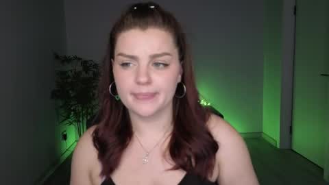 Milky online show from April 2026 09:09:01 AM