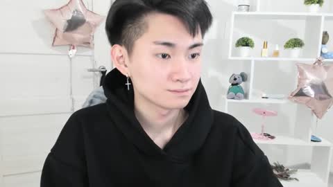              online show from December 2024 02:57:01 PM