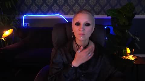 Snapshot of miramoon666 chatting on September 2025 01:14:02 PM Mira online show from September 2025 01:14:02 PM