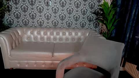 Snapshot of miramoon666 chatting on September 2025 02:21:01 PM Mira online show from September 2025 02:21:01 PM