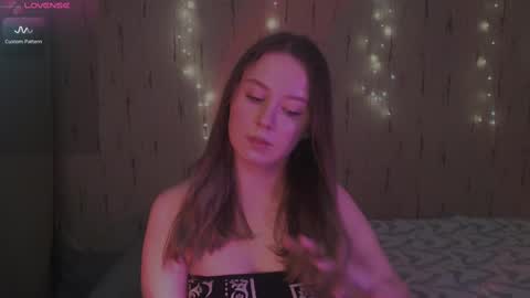 Kira online show from February 2025 11:20:02 PM