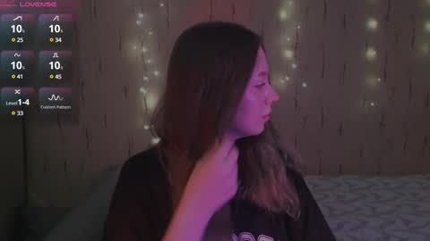 Kira online show from February 2025 11:35:01 PM