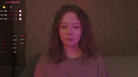 Kira online show from September 2025 11:52:02 PM