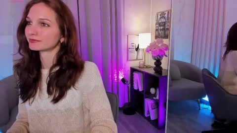 Snapshot of mirandaglow chatting on May 2026 05:46:02 AM Miranda online show from May 2026 05:46:02 AM