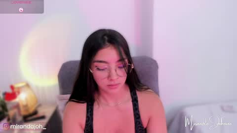 Snapshot of mirandajohnson_ chatting on May 2026 04:03:01 PM Miranda online show from May 2026 04:03:01 PM