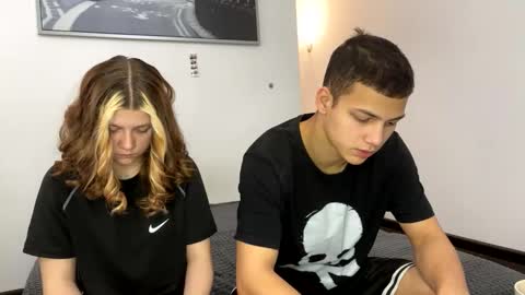 Snapshot of mirelcouple chatting on February 2026 10:12:01 AM mirelcouple online show from February 2026 10:12:01 AM